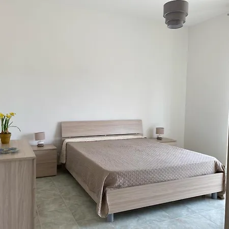 Apartamento Sole, Mare E Trallalla