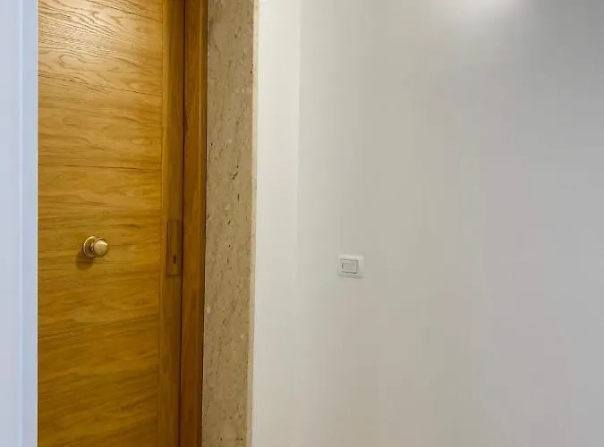 公寓 Sole, Mare E Trallalla