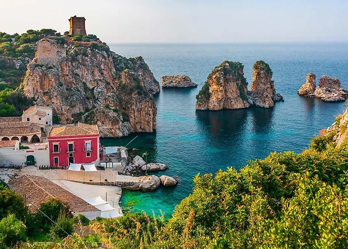 Sole, Mare E Trallalla *