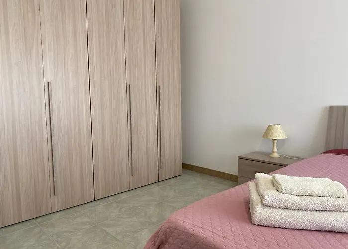 公寓 Sole, Mare E Trallalla *