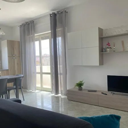 Apartment Sole, Mare E Trallalla *