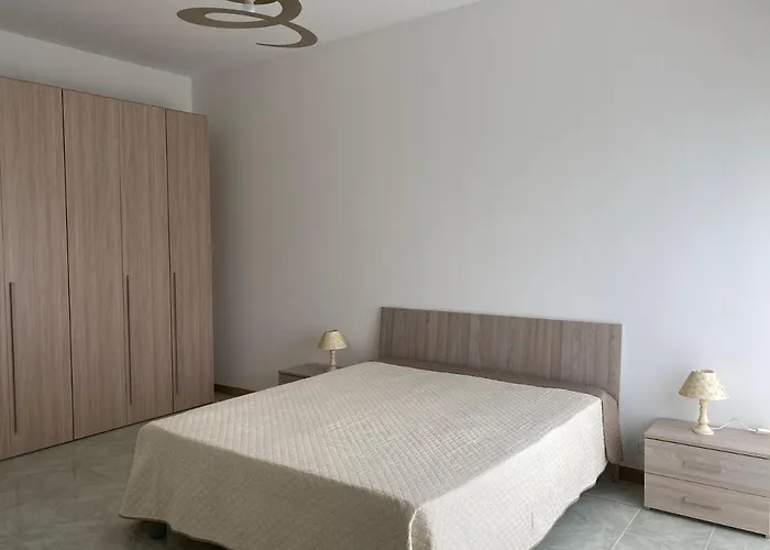 Sole, Mare E Trallalla * 里里耶沃