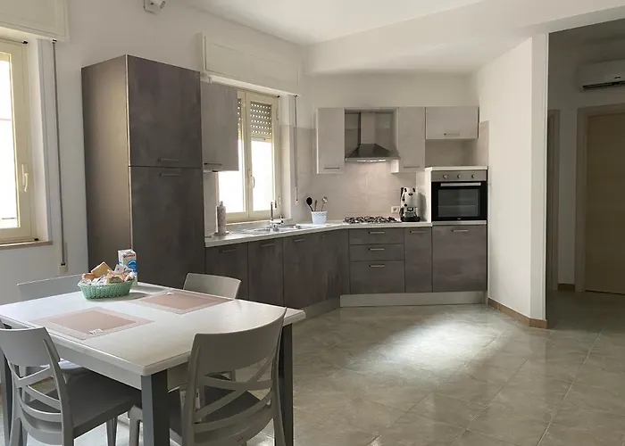 公寓 Sole, Mare E Trallalla *